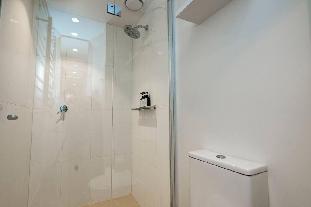 Luxe Haven - 42Nd Floor Panoramic City Views Melbourne Exterior photo