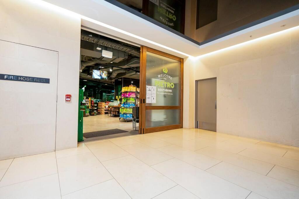 Luxe Haven - 42Nd Floor Panoramic City Views Melbourne Exterior photo